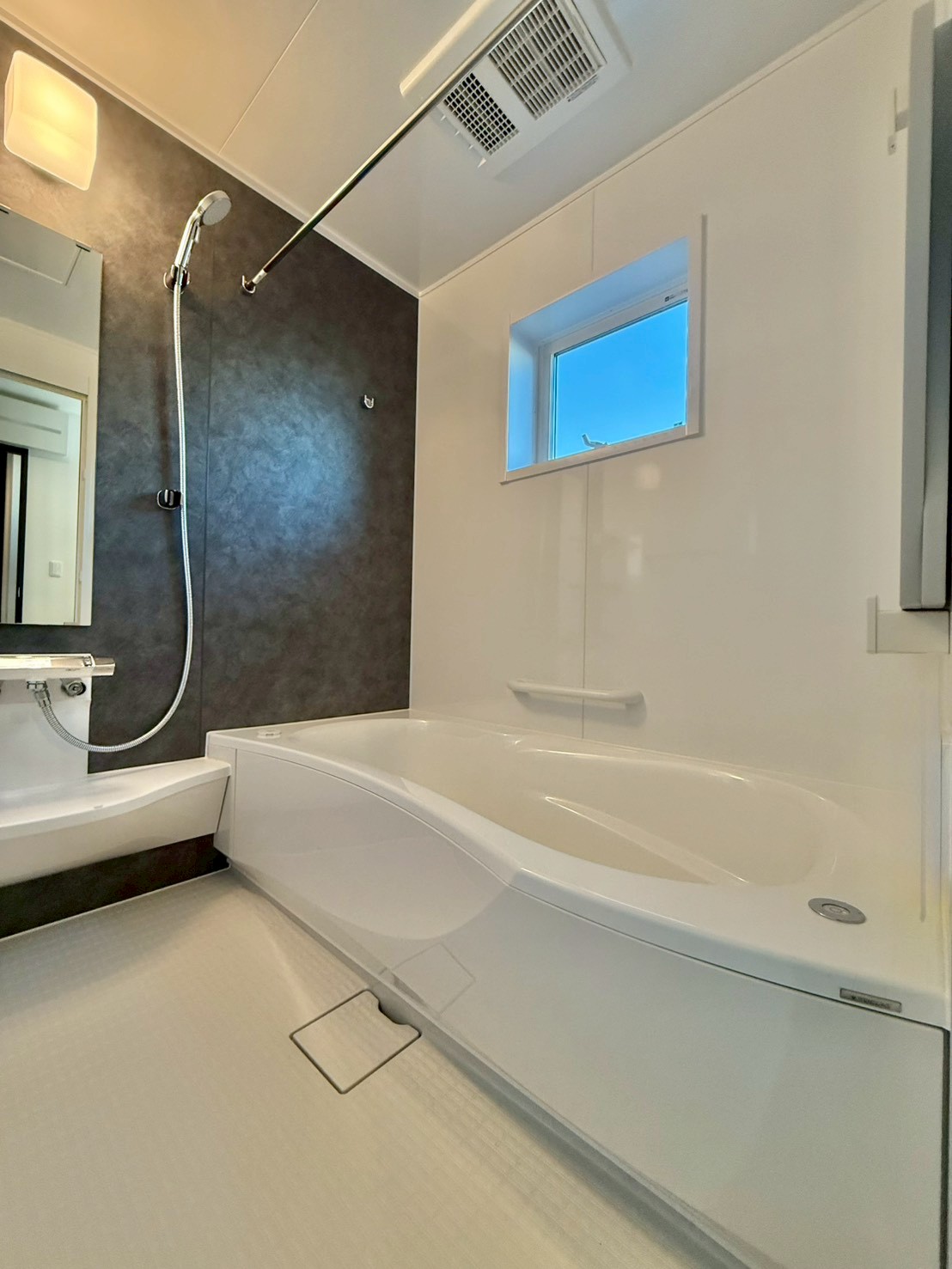 LINE_ALBUM_小動_260105_12