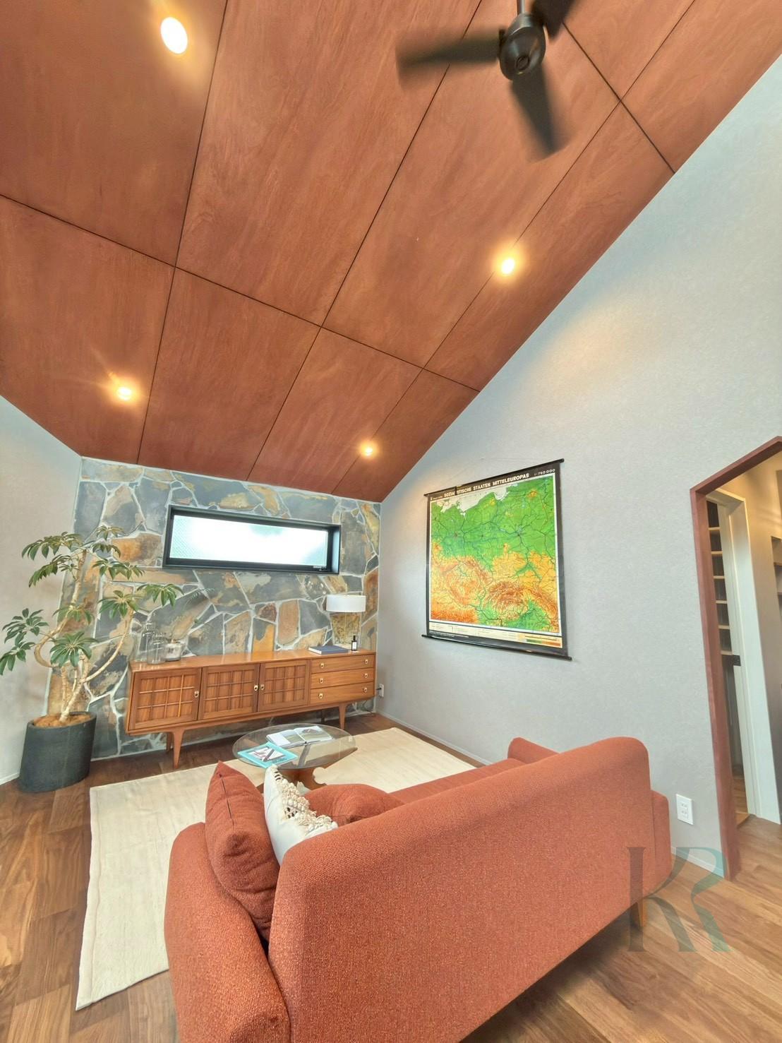 1 (6)